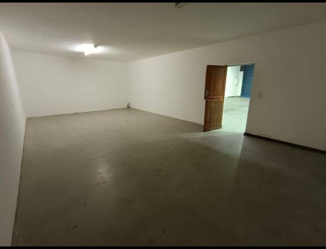 INDUSTRIAL PROPERTY TO RENT IN STRYDOM PARK